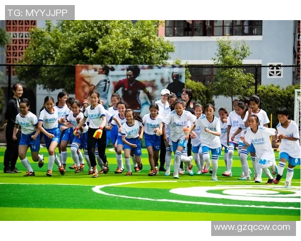 足球范闪耀绿茵场传奇再续豪门梦点燃无数球迷激情